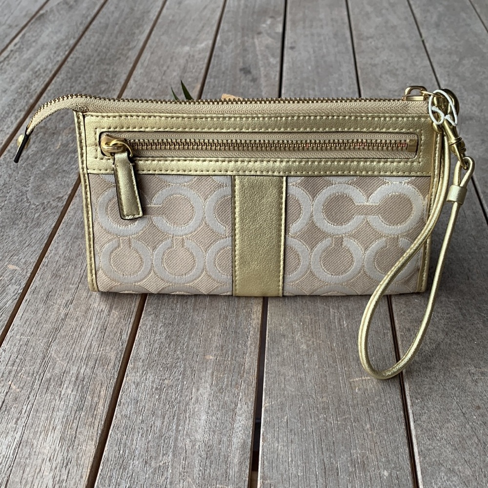 Coach Julia Op Art Zippy wristlet - Picture 2 of 15